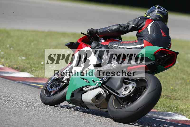 /44 09.08.2025 Plüss Moto Sport ADR/Einsteiger/46